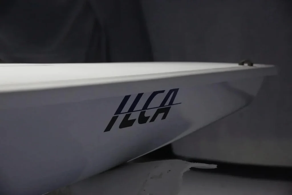 Picture of an ILCA hull with ILCA logo